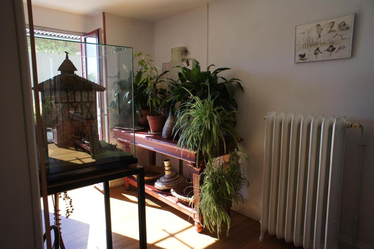 Mas Terre Chambres D'Hotes Lezoux Exterior photo